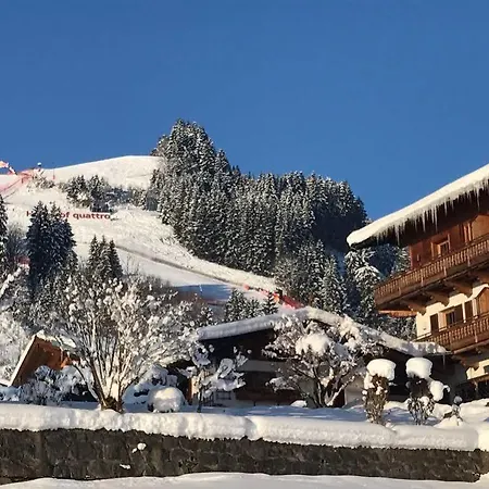 Hinterseer 4*