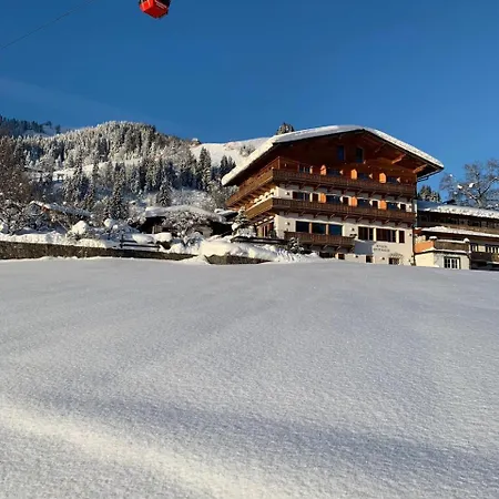 Hinterseer Гостьовий будинок 4*