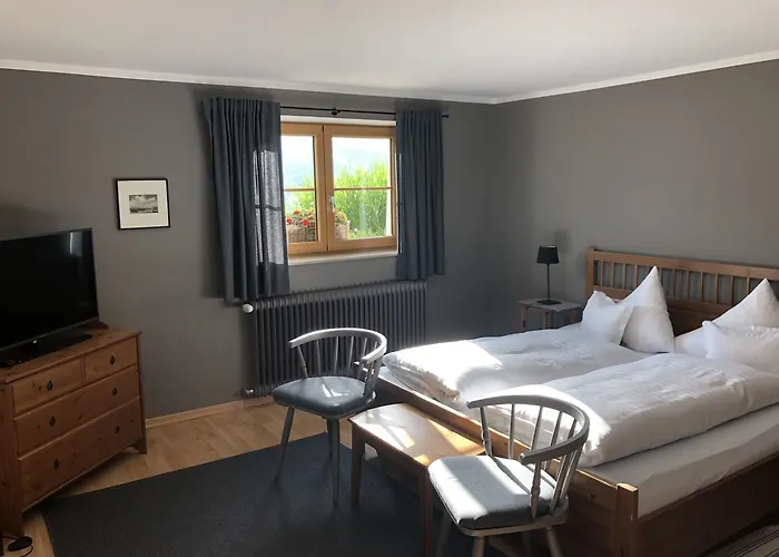 Gæstehus Hinterseer 4*